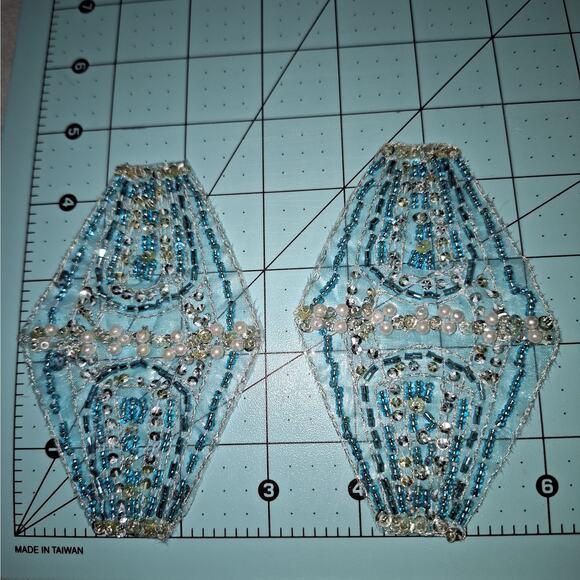 Bead and sequin applique aqua silver faux pearl set of 2 - Picture 1 of 4